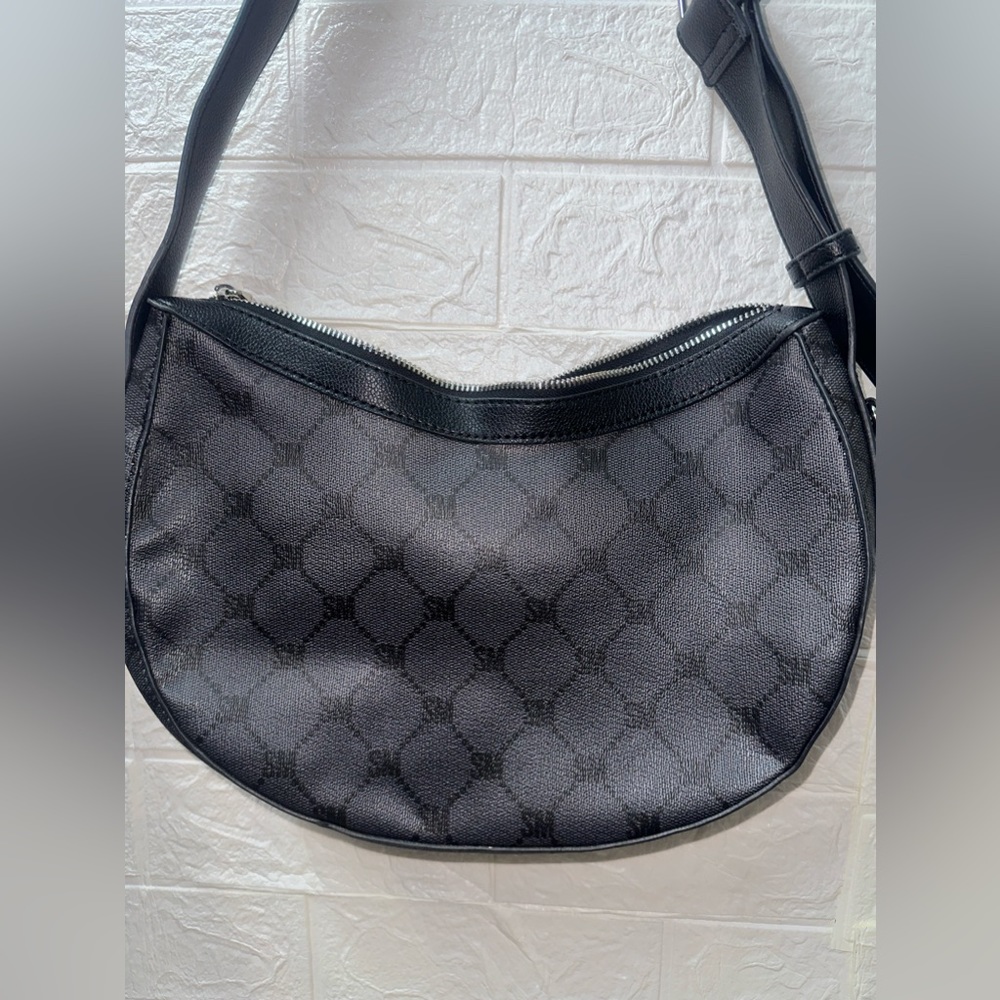 Steve Madden Dark Gray Black Polyvinyl SM Monogram Shoulder Hobo Bag - Picture 3 of 8
